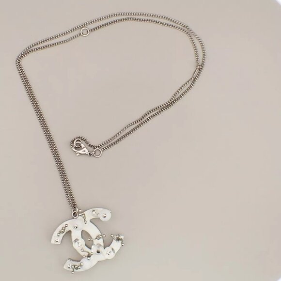CHANEL CC Logo Chain Necklace B10A Pendant Plastic Silver Accessory 84KA430
